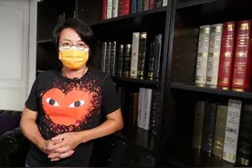 无悔在片场发脾气！55岁前亚视一哥重提当年愤然离巢：人红是非多图片