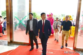 农产品电商蜂狂购国际财富中心启用，庆典现场嘉宾云集，明星助阵图片