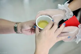 走出大山、考上211的“寒门”女孩给我写信，看得想哭图片