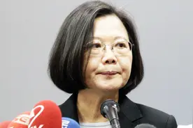 这才是台湾年轻人的榜样，短短七个字，让“台独”原地“爆炸”视频封面