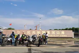 真爱！四次骑行八万里这个六旬老人竟然是张家口的图片