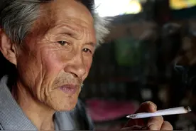 针对前列腺增生，坦索罗辛增加用量是不是可以更好地改善症状？图片