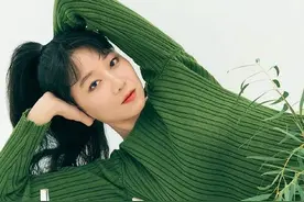 孔孝真真是奇女子，40岁穿衣依然清新可爱，名副其实的时尚大亨图片