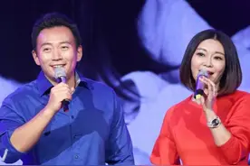 坚持丁克的央视女主持，15年后“意外”怀孕，化身成“女儿奴”图片