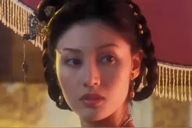浅析杜十娘怒沉百宝箱之原因：她，绝不是为了爱情图片