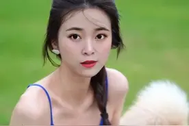 中华秋田犬配美女也是很不错哦图片