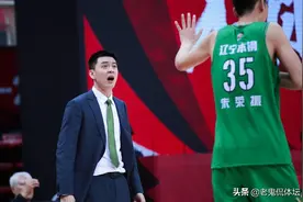 朱荣振到底咋回事？辽篮主帅给出明确说法，护犊子还是小肚鸡肠？图片