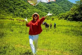 徒步汉中圈子崖天坑，原生态美景惹人醉图片