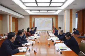 加快悦达纺织园建设！悦达集团来我区交流会商图片