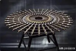 一名医生发明了世界第一挺多管机枪加特林，机枪之父图片