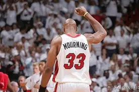 四位“残疾”的NBA球员：“九指”格林成为扣篮王，姚明也上榜图片