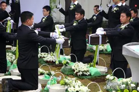 殡仪馆也是事业单位，职位表有这些，看看你能胜任吗？图片