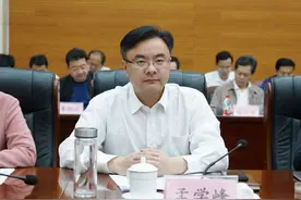济南章丘区委副书记孟学峰任济南市民营经济发展局党组书记图片