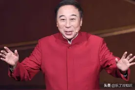 冯巩低调了37年的妻子，儿子身家过亿，幸福的一家图片