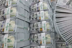 美国大放水9万亿，导致全球通货膨胀，普通人如何守好钱包？图片