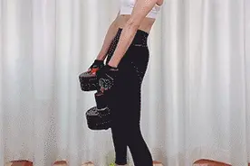 李若彤，54岁这身材图片