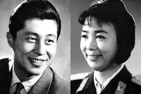 1973年，王心刚田华为八一厂招了一批新学员，后来大都成明星图片