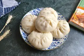 用“这道菜”来蒸包子，皮薄馅大真解馋，家人爱吃、我愿意做图片
