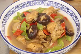 入秋后，鸡肉学会这样做，营养美味又下饭，媳妇三天两头点名吃图片