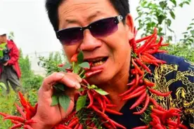 “中国辣王”李永志，不听劝告每天吃5斤辣椒加白酒，如今怎样了图片