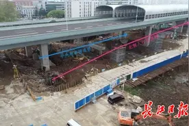 杨泗港快速通道青菱段工程复工，跨巡司河桥施工与汛期赛跑图片
