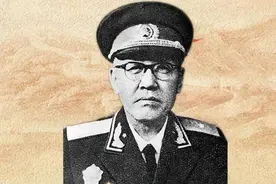 42位副兵团级将领，基本都是上将和中将，为何只有贺晋年授少将图片