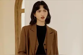 西服+裙子=入秋超火混搭套路，好看爆了图片