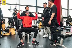 靠饿减肥都是梦，只能让你越来越胖图片