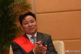 首富变成首负：从身价295亿到负债250亿，他只用了200天图片
