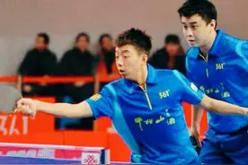 我，来自乒乓球国家队，常去公园打着玩，输给大爷也不介意图片