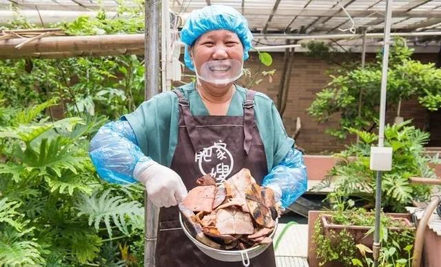 石蜂糖可以炖花胶吗 2026年石蜂糖可以泡水喝吗