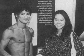 向华强前妻也是个厉害人物，李小龙死在她床上，甘愿为陈岚让位图片