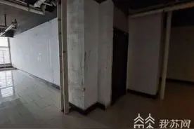 南京鼓楼万豪大厦的避难层被改装成了这样 谁来保证“生命通道”畅通？图片