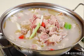 炖羊肉，记住不要放大料！放了会毁一锅好汤，教您正确做法图片