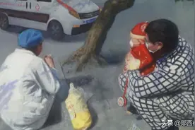 护士节特殊的礼物：一张肖像画和榜样的故事图片