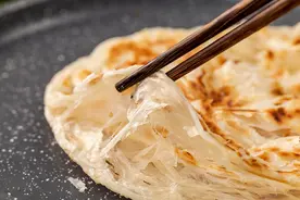 10分钟就能出锅的千层饼，不用烫面，照着做保证不干不硬图片