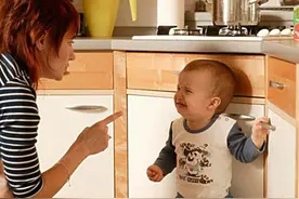 “孩子很乖，乖到让人心疼”，家庭的餐桌上，有些话不该对孩子说图片