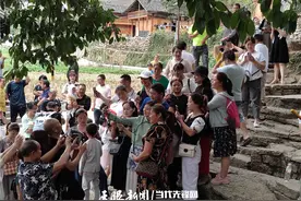 贵州古村因抖音走红 国庆7天迎来近万名游客图片
