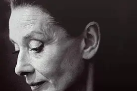 引领一个世纪的时尚女神：​奥黛丽·赫本最全照片，张张皆是欢喜图片