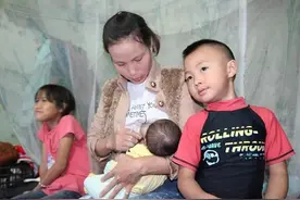 越南女子29岁就生了8个孩子，称本不想多生只因太穷没做避孕措施图片
