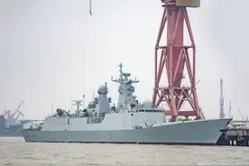 巴铁054A/P型护卫舰即将交付，与印度差距大，未来会购置“盾舰”图片