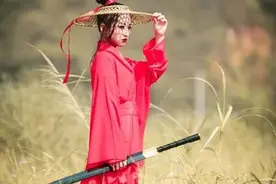 话说“妃子倾城”图片