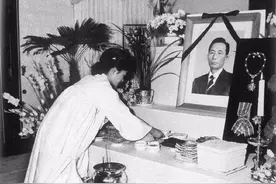 世界上最悲情的总统——韩国前总统朴正熙与朴槿惠父女传奇图片