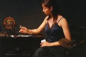 细腻唯美——日本画家生岛浩油画作品中的女性人物（图）图片