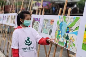 明日世界地球日 一起来看看这群小朋友笔下的地球图片