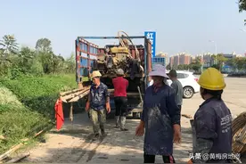 黄梅一中附属滨江学校又有新动态，地勘队伍进场图片
