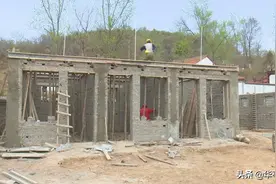 华亭：建设乡镇垃圾转运站 补齐垃圾处理“短板”图片
