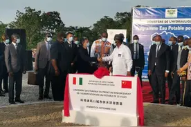 中国援建重大供水项目开工，科特迪瓦总统亲自主持仪式图片