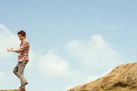 真正的高贵不是出身，而是教养图片