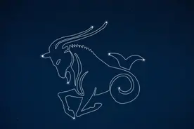 有一类人，能让摩羯座投降，也能让摩羯座自卑图片
